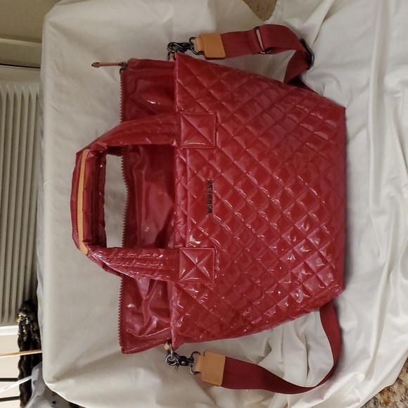 MZ Wallace Medium Sutton - Rare Red Lacquer (Rouge) – Excellent Condition - Picture 9 of 10